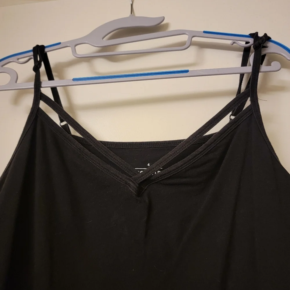 FOXY STRAPPY CAMI - Picture 8 of 9